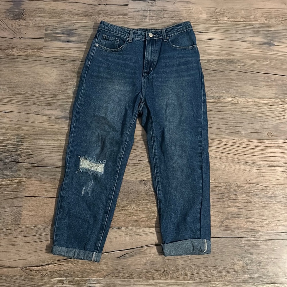 SHEIN HIGH WAISTED SLANT POCKET RIPPED JEANS(M)